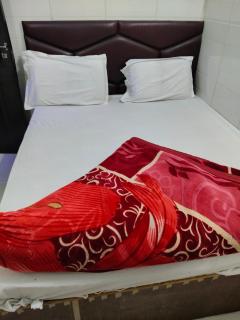 FOUJI Home Stay & KRISHNA CELEBRATION - 5