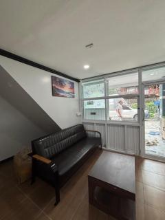 Milos House - Ban Kata - 9