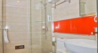 7 Days Premium Jinan Gaoxin Qu Wanda Plaza - 7