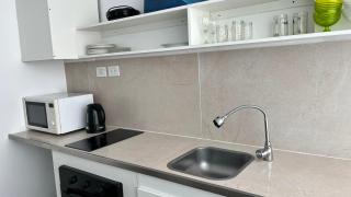 DEPARTAMENTO dos dormitorios en Martinez, cercano a CABA, zona clinicas y oficinas, con AA y Wifi, ideal familias - 2