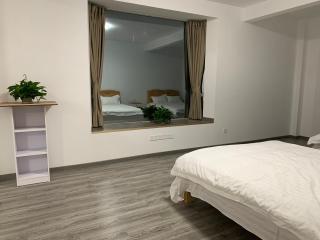 近富逸城商场天奕商场紫马岭公园职业技术学院五卧室二厅大厨房简约治愈系三层别墅 - 3