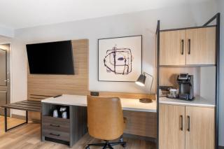 Country Inn & Suites By Radisson, Savannah Airport, GA - 4