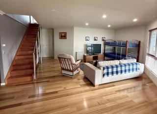 Lichen Villa Bay of Fires - 3