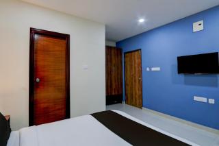 Townhouse The Cinco Bliss near IKEA, WELLS FORGO, KIMS, CARE Hospitals - 1