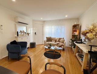 Cosy Private Room in Stylish Townhouse - 5