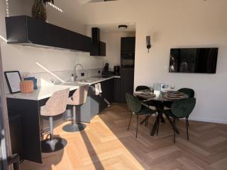 Cozy & Modern Tiny House - 8