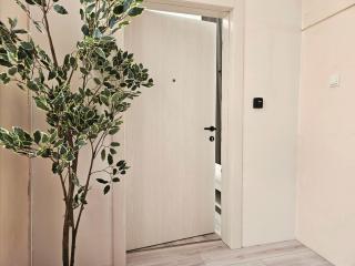 LABIRINT - center, free parking, self check-in - 9