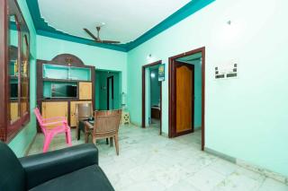 Karthees Homestay - 9