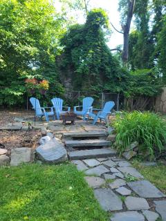 Spacious 6BR Retreat - Pool - Fire Pit - BBQ - Roselle - 7