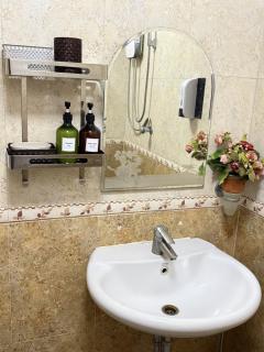 Private rooms in Phatumwan Chula near Samyan, Chinatown, Jay-o Siam center, Central world middle of Bangkok - 3