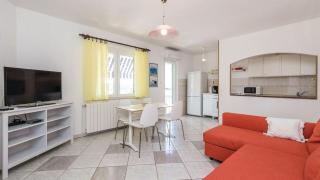 Apartment with pool Lucia by Villas Guide - 6