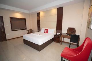 Brevant Pool Club and Resort - 7