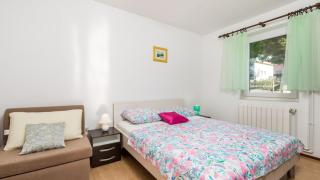 Apartment with pool Kristina by Villas Guide - 5