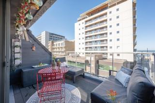 Bright seaview apartment with terrace in Ostend - 7