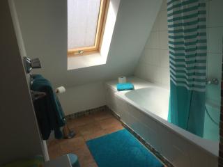 Gemütliche Dachwohnung nahe Kreuzberg - 1