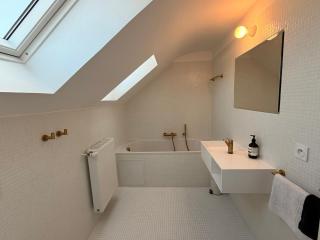 Maison Montchenu élégance et piscine 8 pers - 1