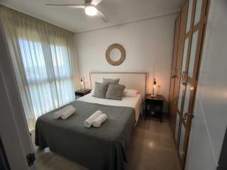 Apartamento Plaza La Merced. Vistas Impresionantes - 3