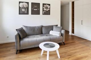 Park & Town Apartment - 1