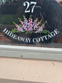 Hideaway Cottage - 0
