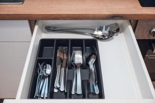 Modern apartment with excellent transport connections - 9