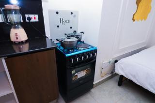 Purple Seven Apartments - 6