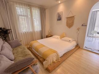 Cozy Rooms near Shanghai Disneyland - 8