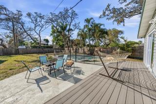 Cozy 3BR Clearwater Home w Private Pool & Backyard Oasis - 8