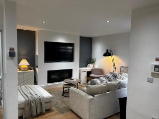 Holdsworth House Apartments - Killingbeck - 5