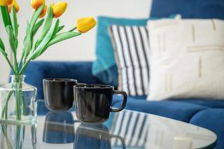 Jasny Apartament z 2 sypialniami i Balkonem by Noclegi Renters - 4