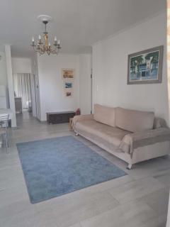 Varkiza Pines Apartment - 0