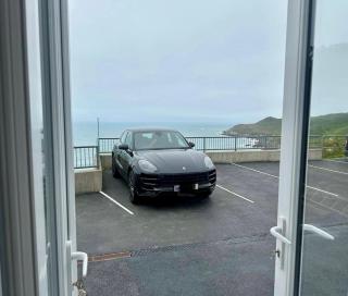 Stonechats Apartment with Sea Views Dog Friendly - 1