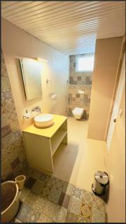 Curious Cat Cottage - 1