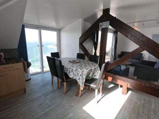 Montagu Steps 3 bedroom apartment with sea views - 7
