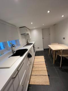 Spacious Maisonette in Lovely south London Zone 2 - 2