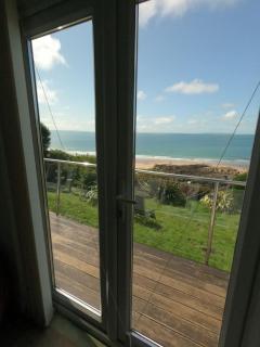 The Rattles beautiful ocean views from tranquil holiday home - 1