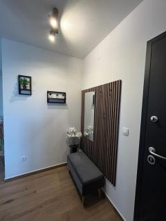 Apartment Flip Flop - 5