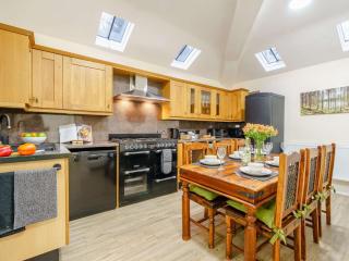3 Bed in Whitby oc-90809 - 7