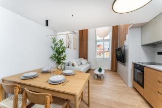 Rentero Modern Spacious Apartment in Central Prague - 1