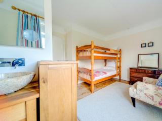 3 Bed in Totland Bay oc-ic110 - 4