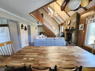 Saltbox Lodge - Game Room - Fireplace and Deck - 1