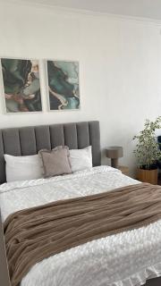 Світла квартира в новобудові - Černivci - 7