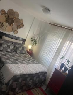 Apartamento para Temporada MÍNIMA DE 6 MESES - 1