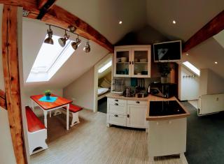 Dachwohnung Vollumen mit Weitblick - 0