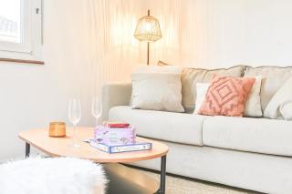 Rock in Share - Bianca 2-Bedroom Apartment with Parking Included & Tram - 8