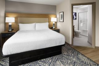 Candlewood Williamsport by IHG - 4