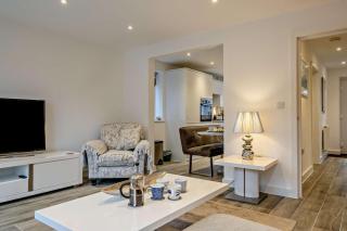 3 Bed in Totland Bay oc-s30266 - 2