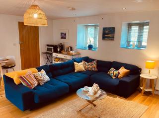 Crymlyn barn - Llanwrda - 4