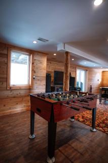 Waterfront Cottage in Kawartha Lakes - 1