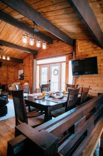 Waterfront Cottage in Kawartha Lakes - 3