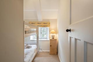 10 Bed in Wroxall oc-appuld - 4